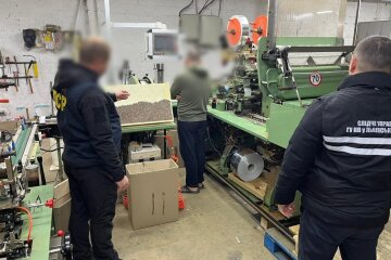 20 000 пачок цигарок на добу: правоохоронці показали перші результати операції "Акциз"