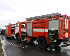 У Вінниці маленька дитина взяла у заручники власну маму: її звільняло четверо рятувальників