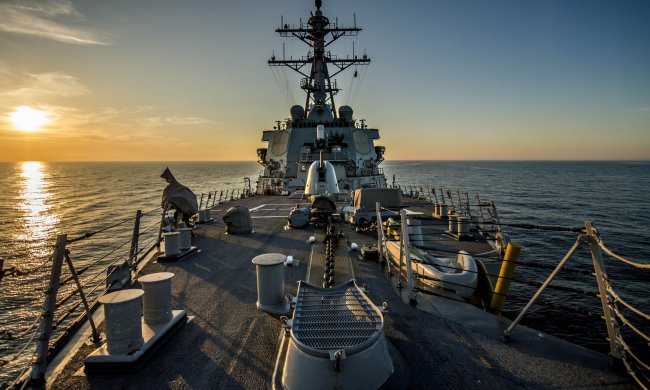 "Дональд Кук", ракетный эсминец США