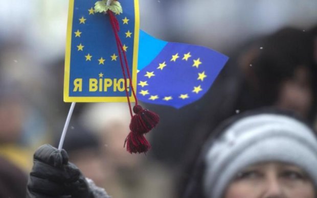 Главное за ночь: будущее Украины в ЕС и последствия бунта в Луганске