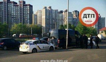 Тітушки намагалися "віджати" автозаправку в Києві