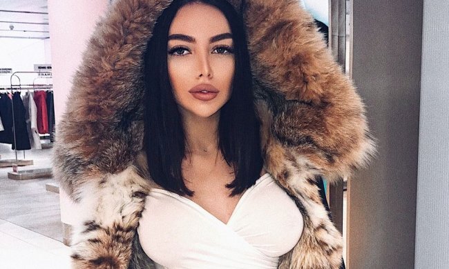 Альона Омович