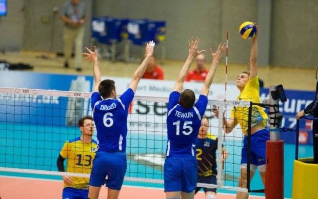 Сборная Украины по волейболу вышла в финал Евролиги
