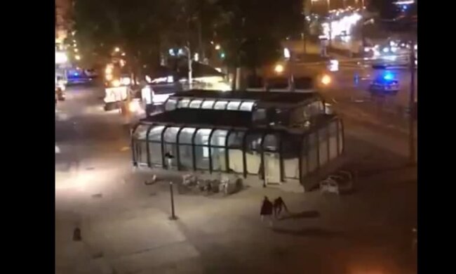 По синагозі в центрі міста відкрили стрілянину, є жертви і постраждалі