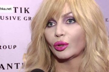 Одесити зустріли скандальну співачку мордобоєм