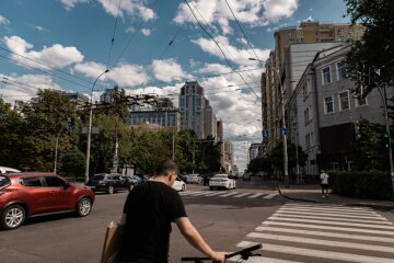 Пешеходный переход, скриншот: YouTube