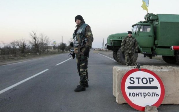 Один з пунктів на Донбасі терміново закрили