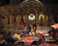 Расстрел Майдана: священник опубликовал уникальные кадры