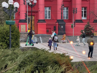 Українці, діти, Київ, фото із соцмереж