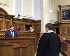 Блогер розповів, чим для Луценка обернеться звільнення Савченко: "Він і сам відчуває потилицею"