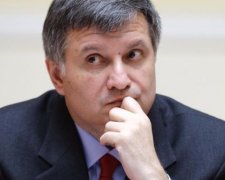 Министра МВД Авакова "спалили" на коррупционных схемах