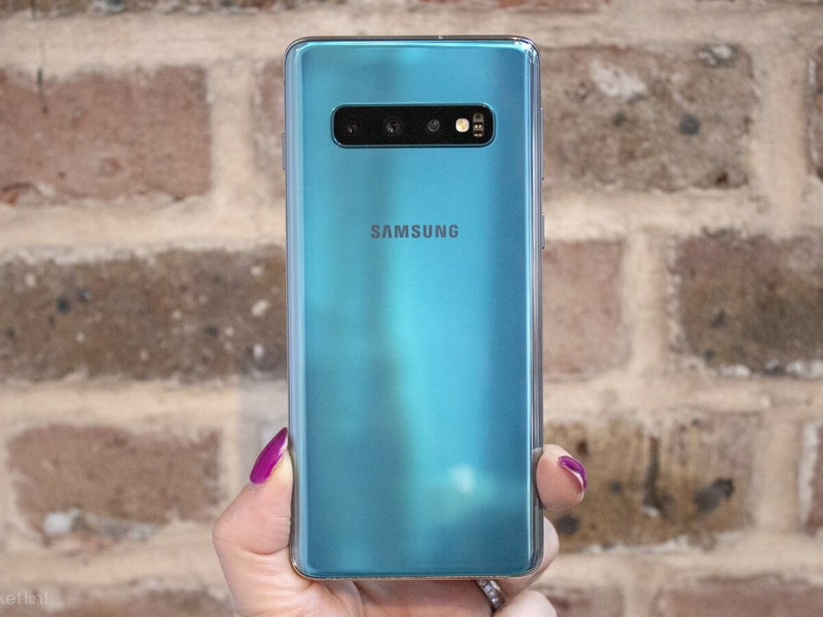 В Samsung признали, что Galaxy S10 можно разблокировать любым отпечатком  пальца - ЗНАЙ ЮА