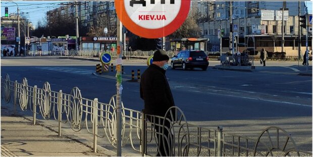 У Києві маршрутник влаштував ветерану АТО істерику, пасажири в ауті: "Ти їхати можеш?"