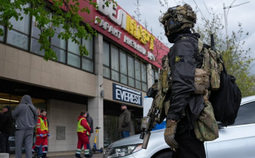 Стрельба в общественных местах, теракт 18 апреля, Киев