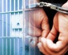 Шахрай, що позбавив киянку 180 тис. грн, сів на 4 роки