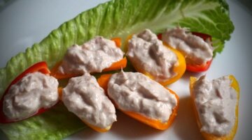 Копеечные бутерброды по вкусу красной рыбы - когда гости на пороге