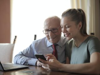 Мобільні тарифи для пенсіонерів: Київстар, Vodafone, lifecell