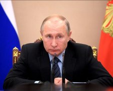 Маленькая копия Путина: в сеть просочились фото сына Кабаевой