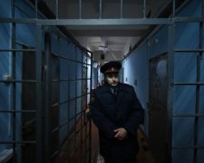 Тюрьма плачет: донецкого подонка возвращают в Украину