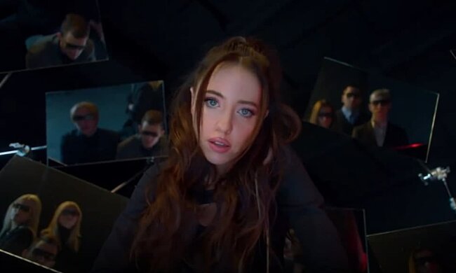 Надя Дорофєєва, скріншот з відео