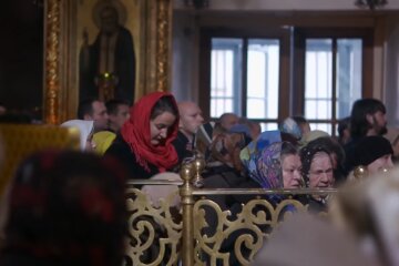 Церковь, молитва, фото: Знай.ua