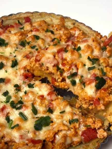 Картопляний пиріг з фаршем: ніжний, соковитий та дуже смачний, рецепт