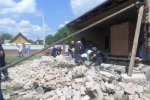 Стіна поховала під завалами будівельників на Рівненщині: відео