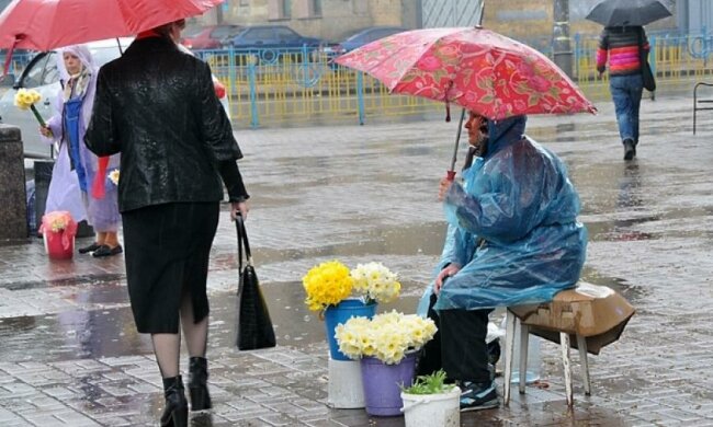 Всю неделю Украину будут заливать дожди