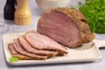 Для вкусного сэндвича и к праздничному столу: рецепт вкусной буженины