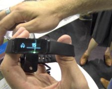 Lenovo Active Smartband: новый фитнес трекер за копейки