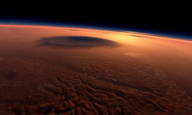 Астрономи показали шикарні знімки з Марсу