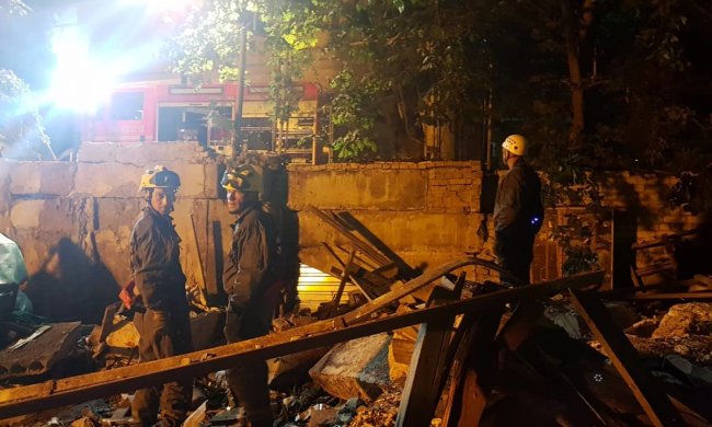 У Києві прогримів потужний вибух: моторошний "блокбастер" потрапив на відео