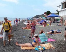 Оккупанты придумали, как обдирать туристов в Крыму 