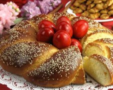 Великдень 2018: рецепт оригінальної грецької паски, яка прикрасить будь-який стіл