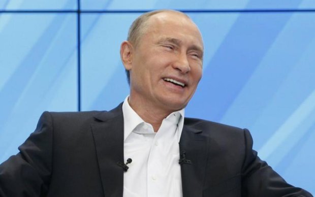Путин пырнул в небо своим "Кинжалом": видео