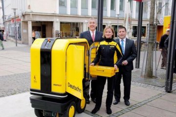 DHL надасть листоношам робота-напарника