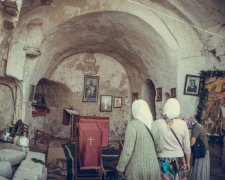 Подільський Афон: як живуть в найстарішому монастирі України
