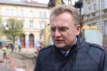 Глава Львова екстрено вилетів в Київ: з'явились перші подробиці