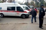 Добу протримався: Києвом гуляв чоловік з кривавим фонтаном із шиї