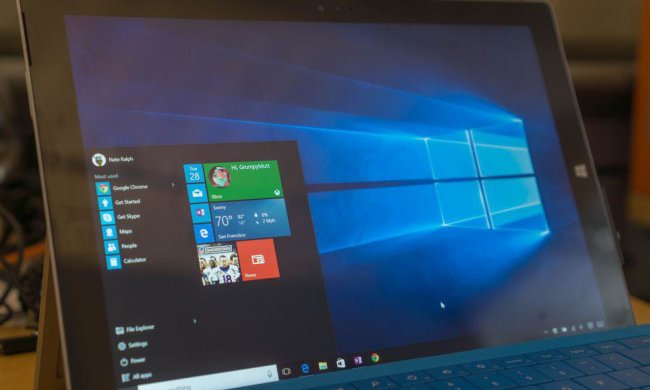 Чорна смуга Windows 10: користувачі виявили чергову проблему