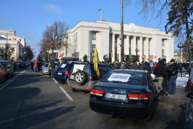 Куда пойдут налоги евробляхеров: украинцам доступно рассказали, как их кинут