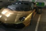 Нападающий "Боруссии" припарковал свой Lamborghini на месте для инвалидов