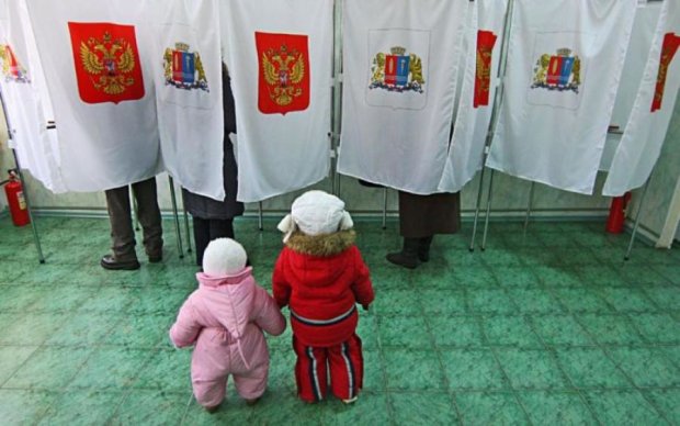Вибори в Росії: наполеглива комісія змусила голосувати під крапельницею