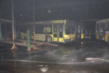 У Києві палав автобусний парк