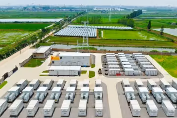 Найбільша у світі натрій-іонна акумуляторна батарея / фото: Interesting Engineering