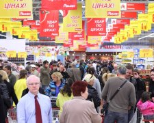 В Украине резко изменились цены на главные продукты, урожай дал о себе знать: что происходит на рынке
