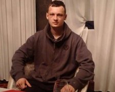 Активіста "Азова" Краснова відпустили додому