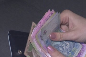 Мінімальна зарплата, кадр з відео