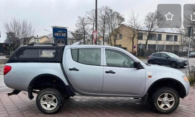 Ведется сбор средств на авто для роты снайперов ВСУ