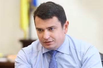 Ситник розповість депутатам про корупцію в армії